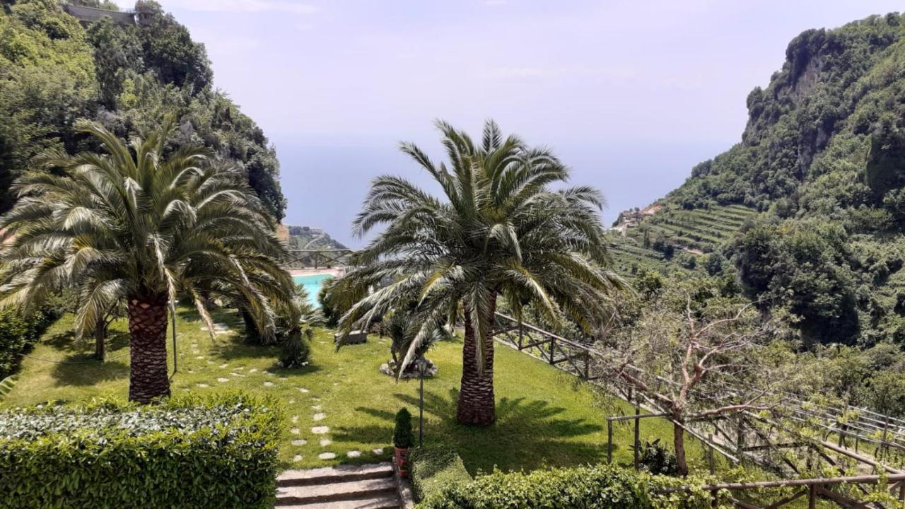 Bed and Breakfast La Cicogna Аджерола Экстерьер фото