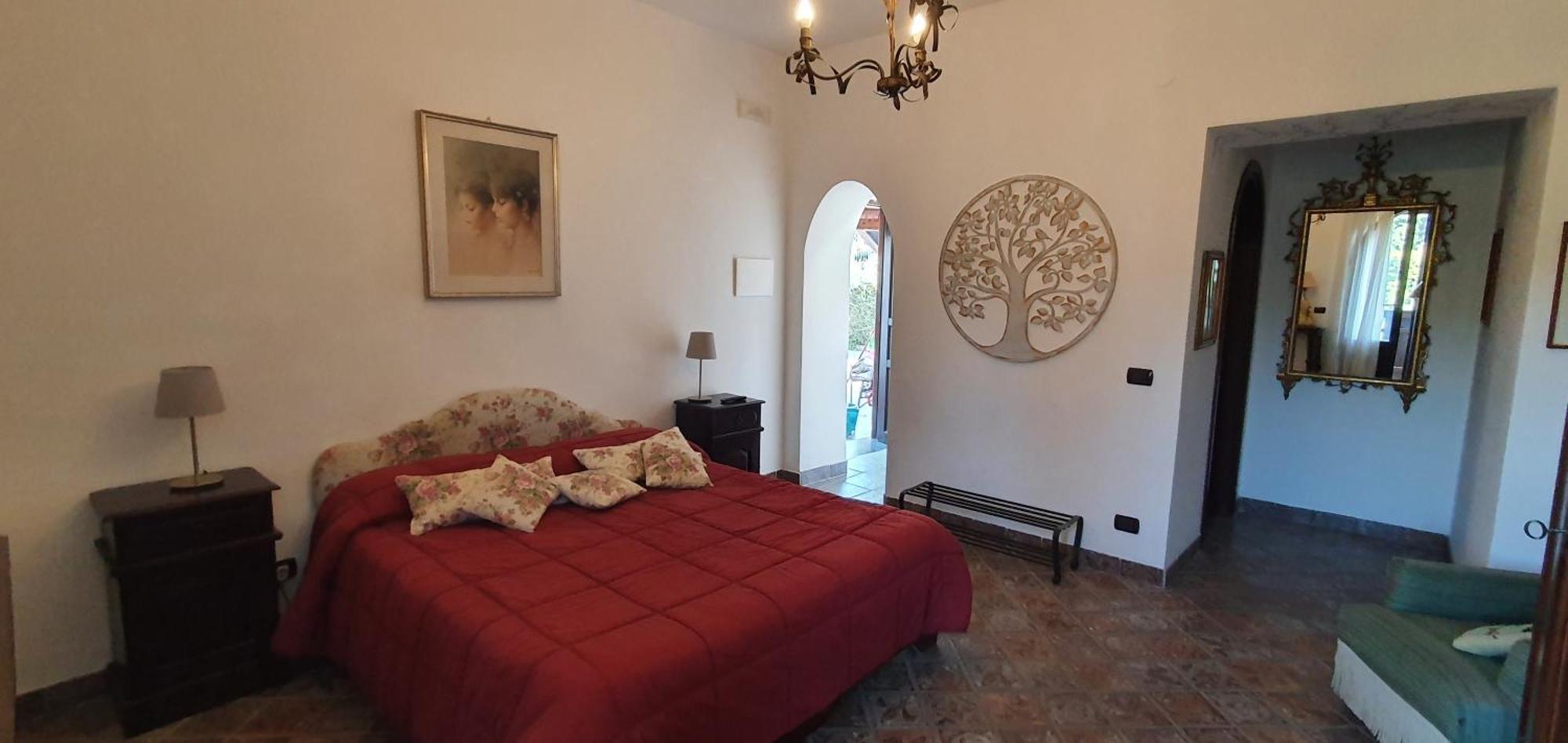 Bed and Breakfast La Cicogna Аджерола Экстерьер фото